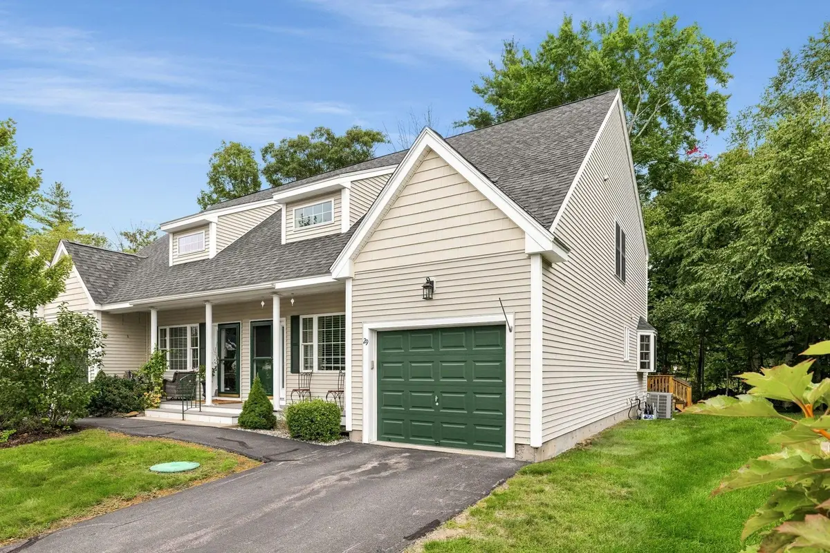 29 Locksley Lane, Raymond, NH 03077 - #1