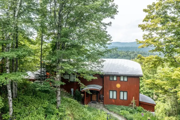 1425 Cobb Hill Road, Moretown, VT 05676