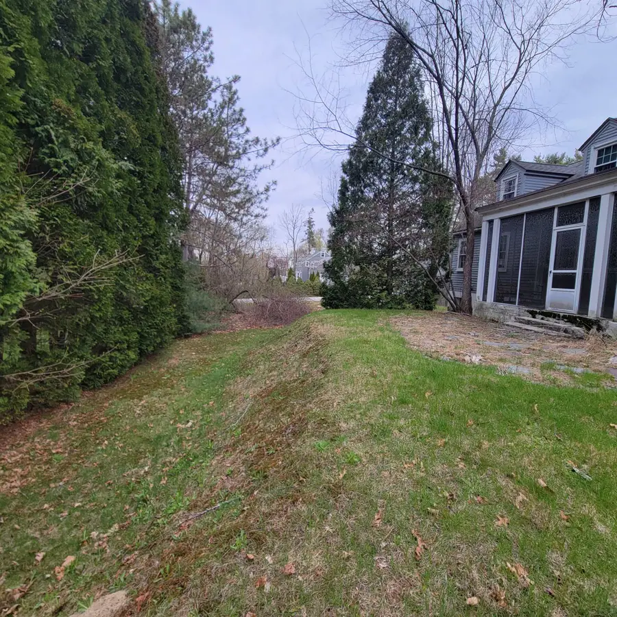 1250 Chestnut Street, Manchester, NH 03104 - #3