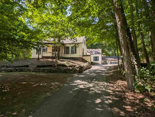 469 N State Street, Concord, NH 03301