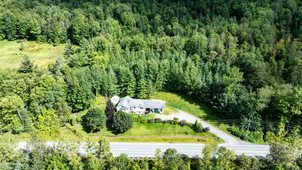 3433 Glover Street, Glover, VT 05839