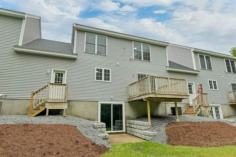 166 Sandown Road #3, Fremont, NH 03044 - #2