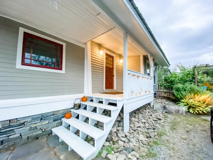 5892 Route 100 Route, Londonderry, VT 05148 - #2
