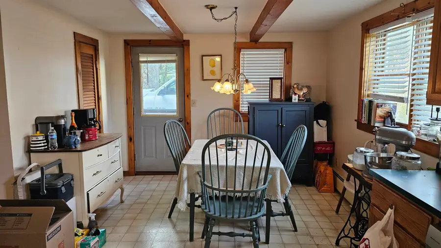 327 Vermont Route 313 W, Arlington, VT 05250 - #3