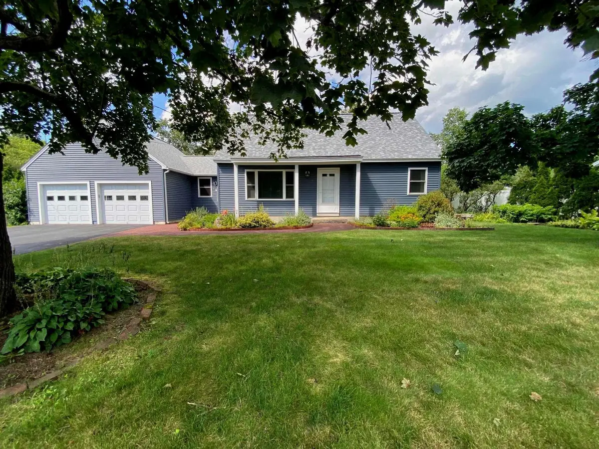 34 Bert Street, Hooksett, NH 03106 - #1