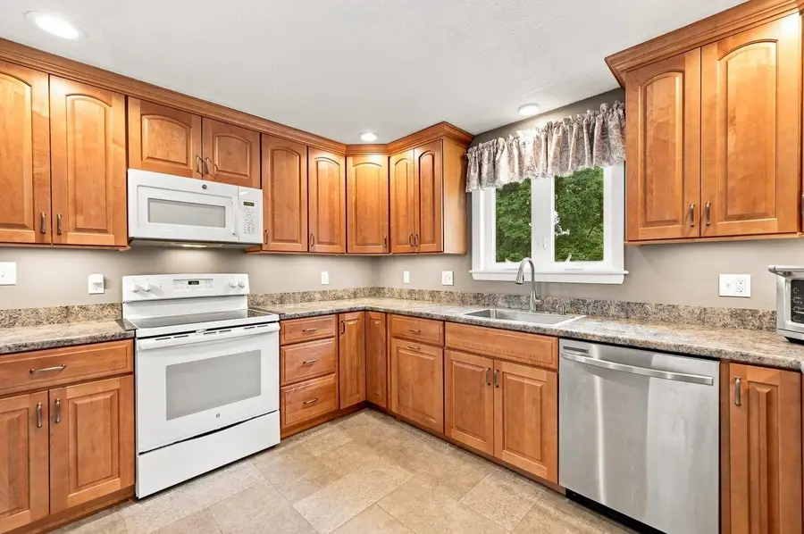 1 Pinkham Avenue, Somersworth, NH 03878 - #3