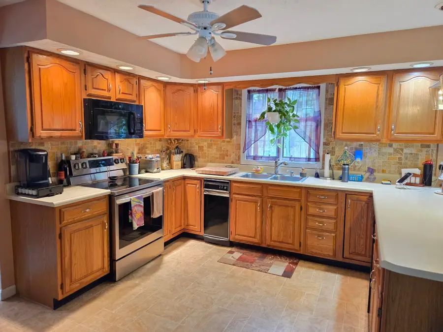61 Giffin Court, Colchester, VT 05446 - #2