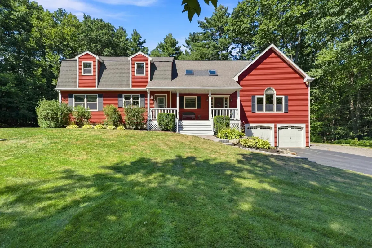 18 Meadow Lark Lane, Goffstown, NH 03045 - #1