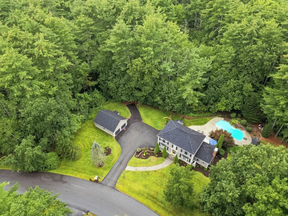 16 Lantern Lane, Londonderry, NH 03053 - #1