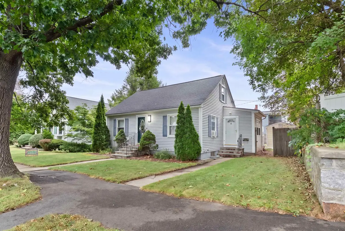 221 Youville Street, Manchester, NH 03102 - #1