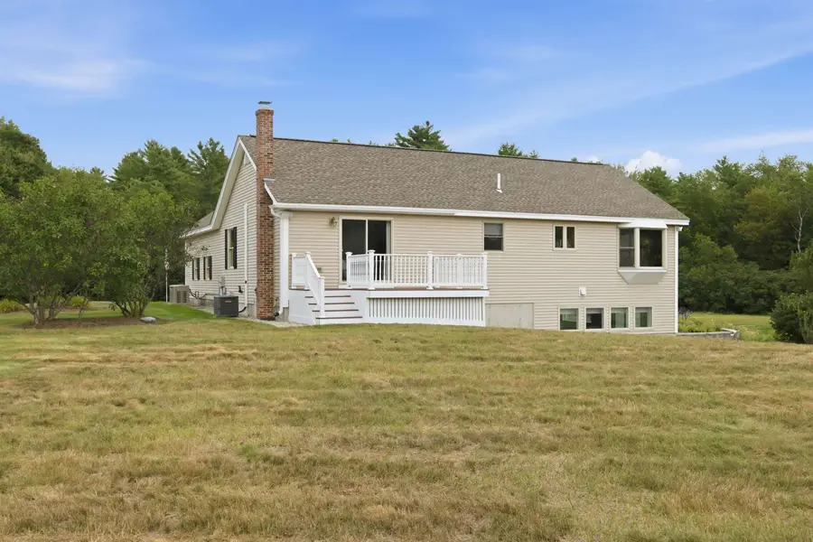 7107 School Street, Loudon, NH 03307 - #3