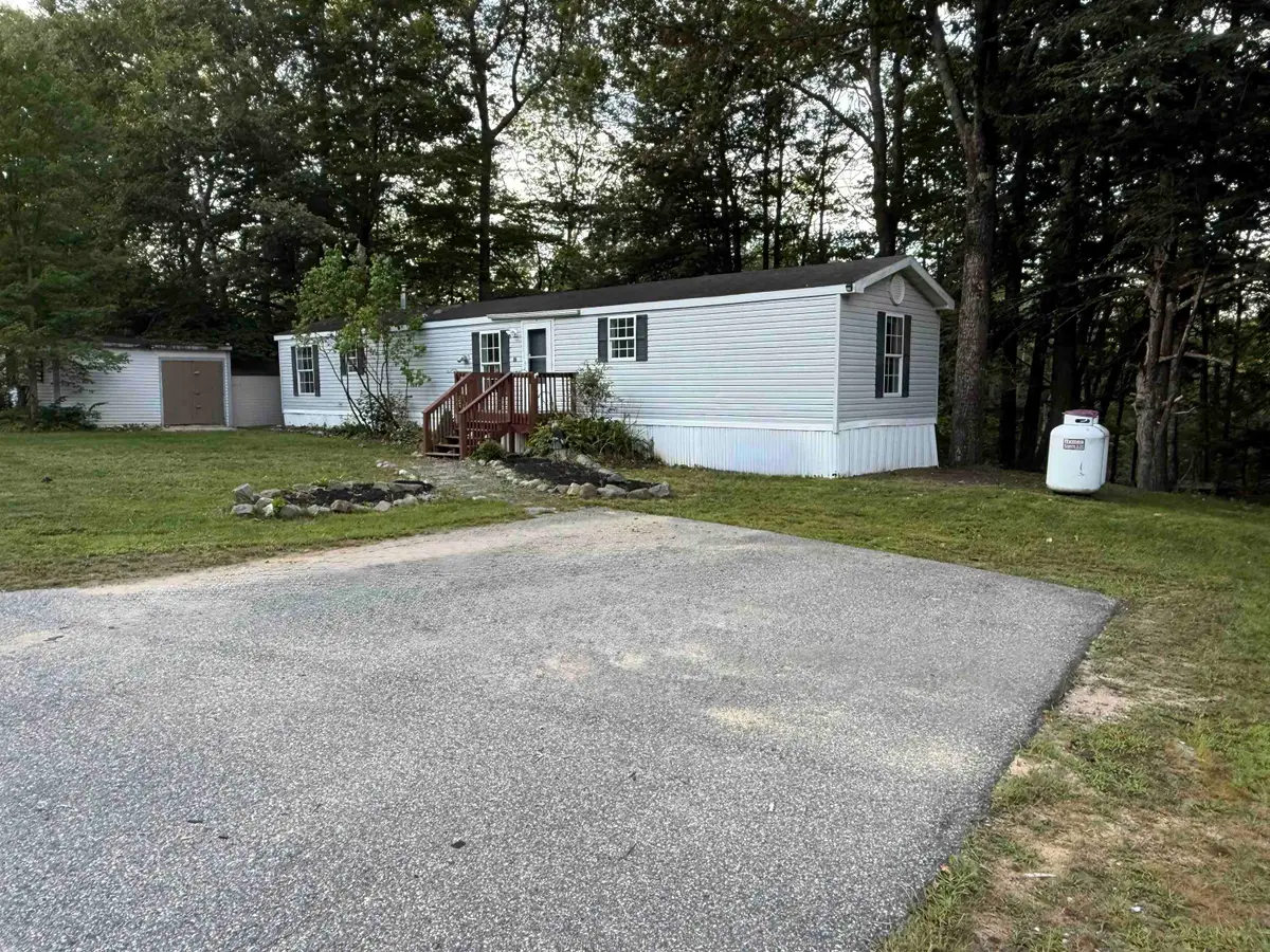 18 Tee Dee Drive, Belmont, NH 03220 - #1