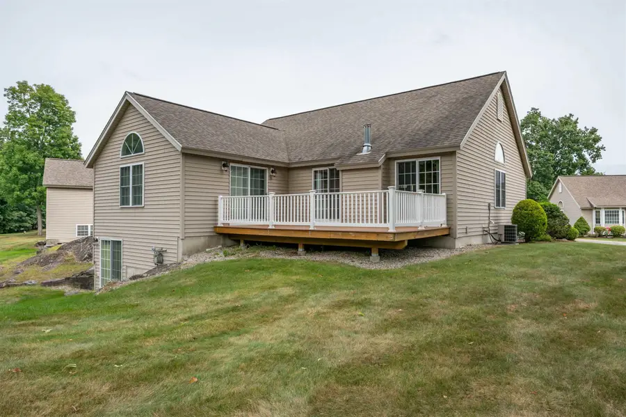 7 Country Lane, East Kingston, NH 03827 - #3