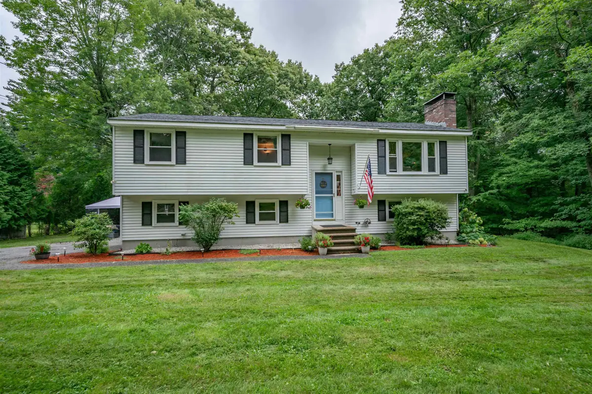 72 Hovey Road, Londonderry, NH 03053 - #1