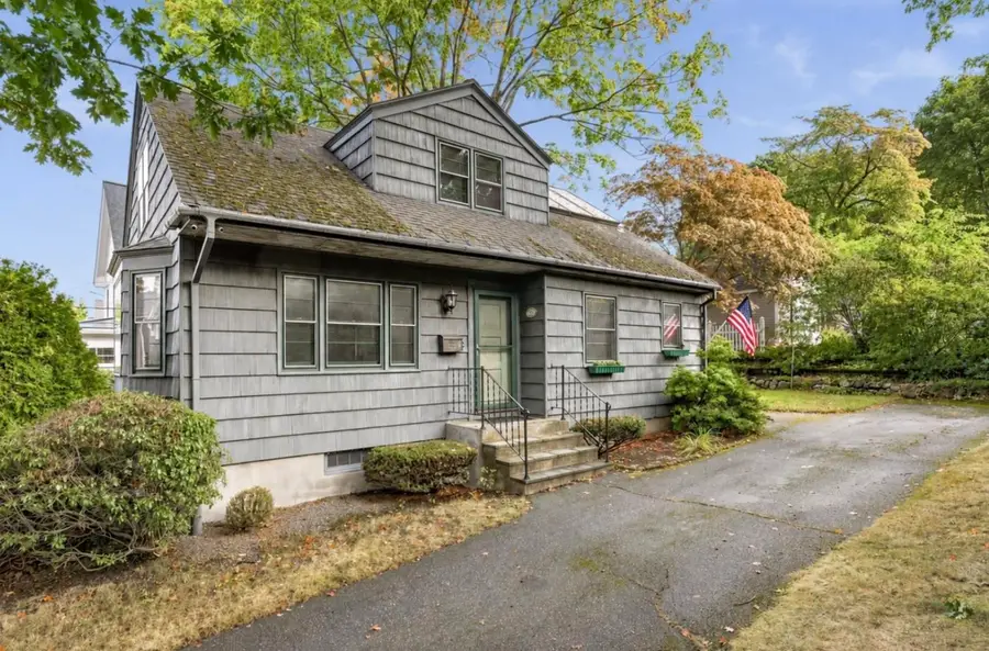 161 Elwyn Avenue, Portsmouth, NH 03801 - #3