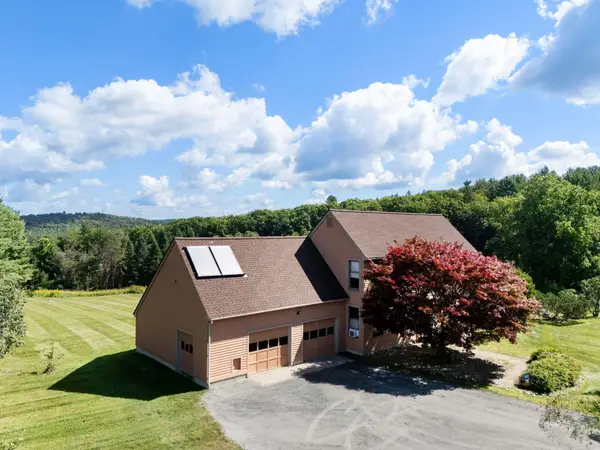 47 Oak Hill Drive, Dummerston, VT 05301