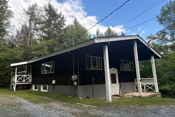 2487 VT Route 100, Plymouth, VT 05056