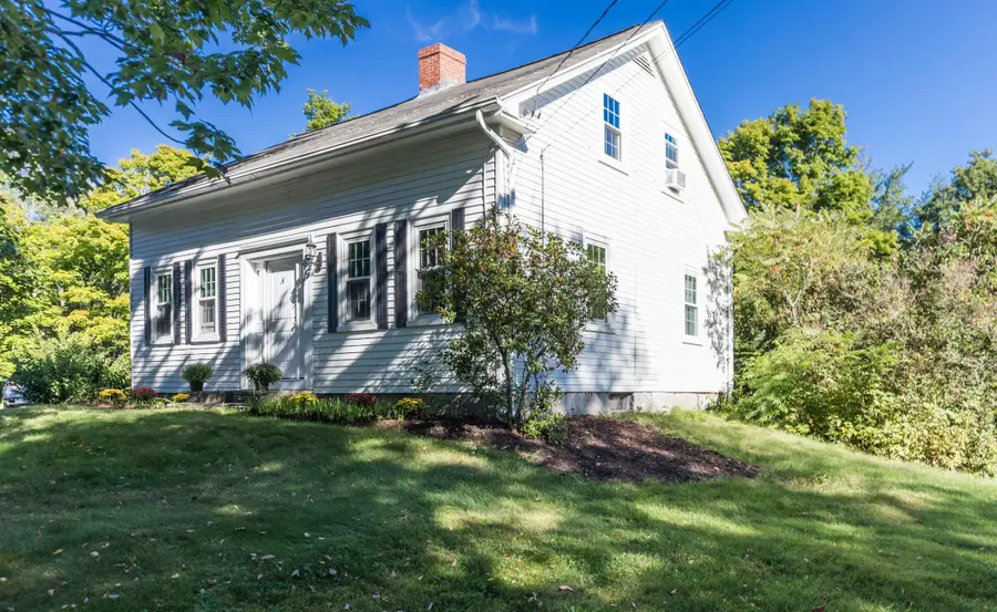272 Old Concord Turnpike, Barrington, NH 03825 - #2