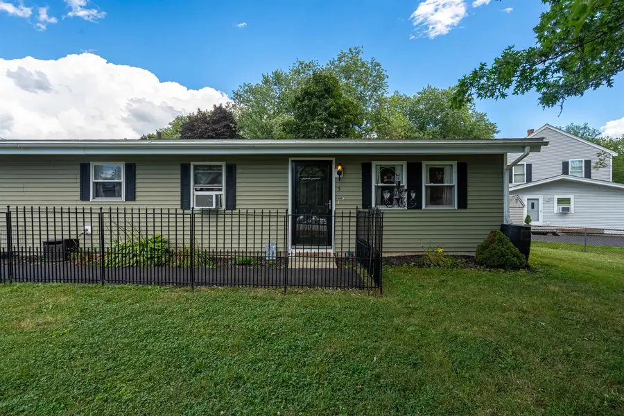 5 Linda Avenue, Dover, NH 03820 - #2