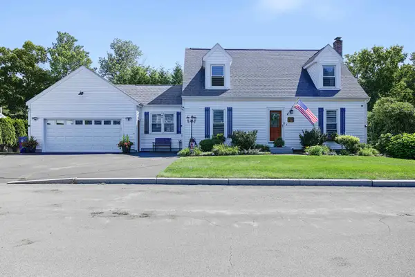 176 Stanton Street, Manchester, NH 03103