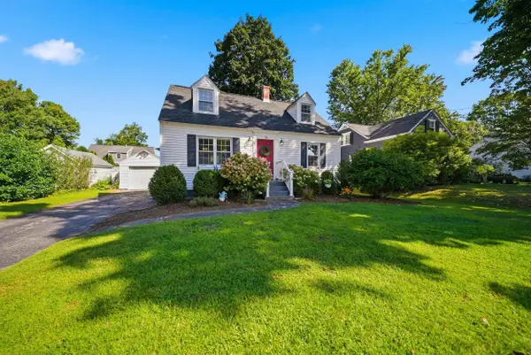 10 Roosevelt Avenue, Concord, NH 03301