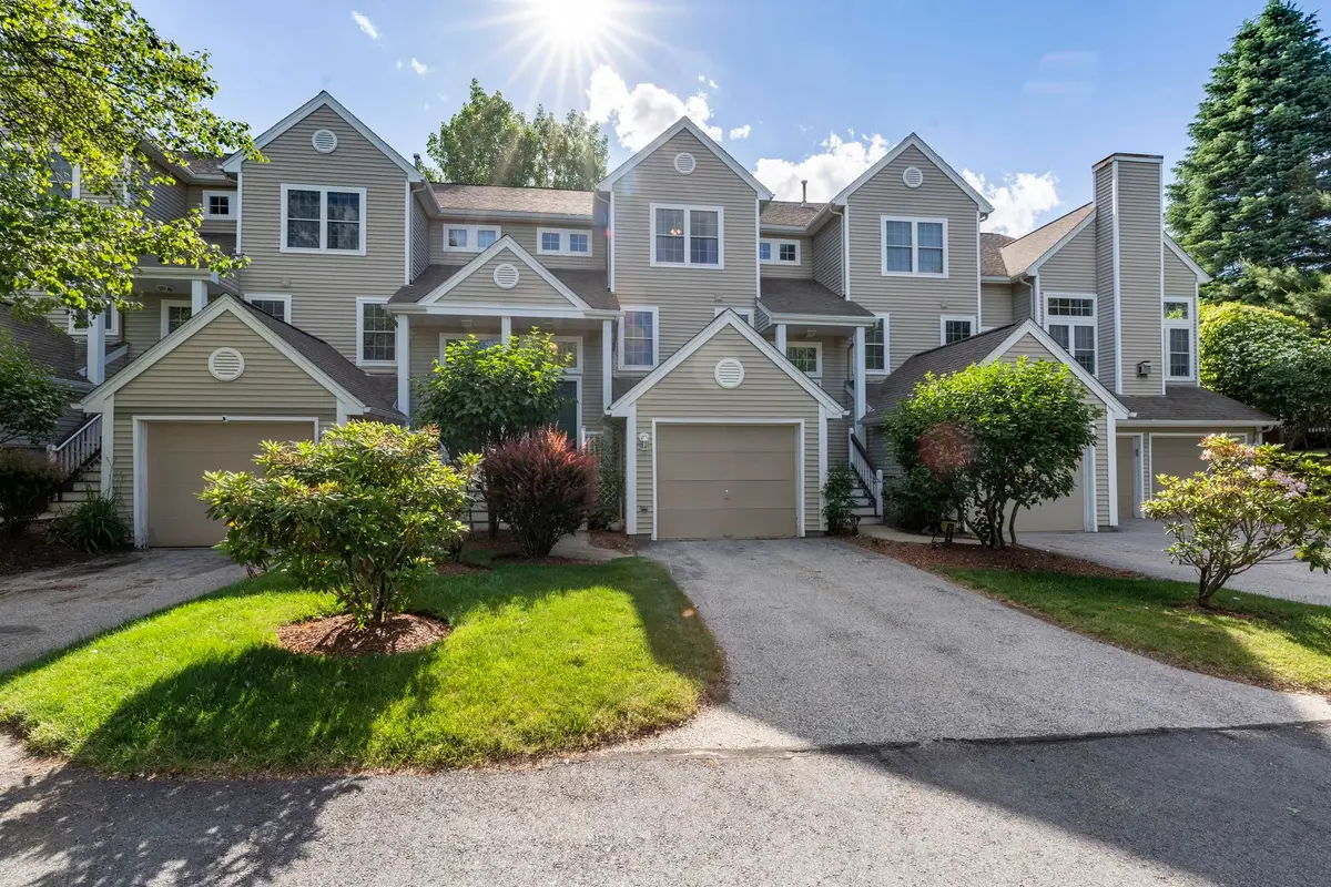 16 Edward Circle, Bedford, NH 03110 - #1
