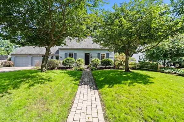 9 Hillside Drive, Nashua, NH 03064