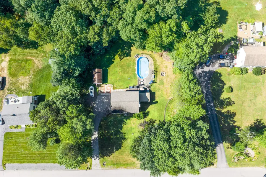 8 Kenwood Drive, Newton, NH 03858 - #3