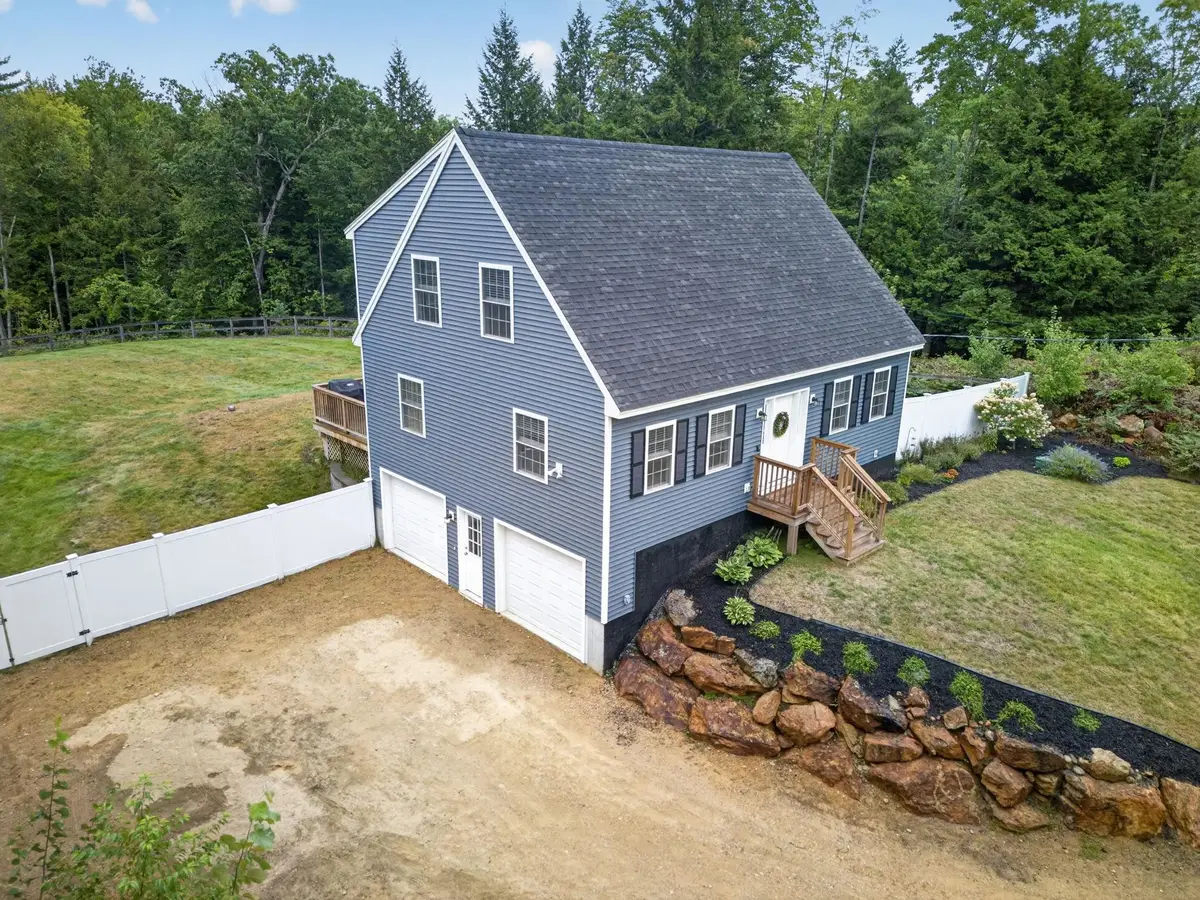 992 Beauty Hill Road, Barnstead, NH 03218 - #1