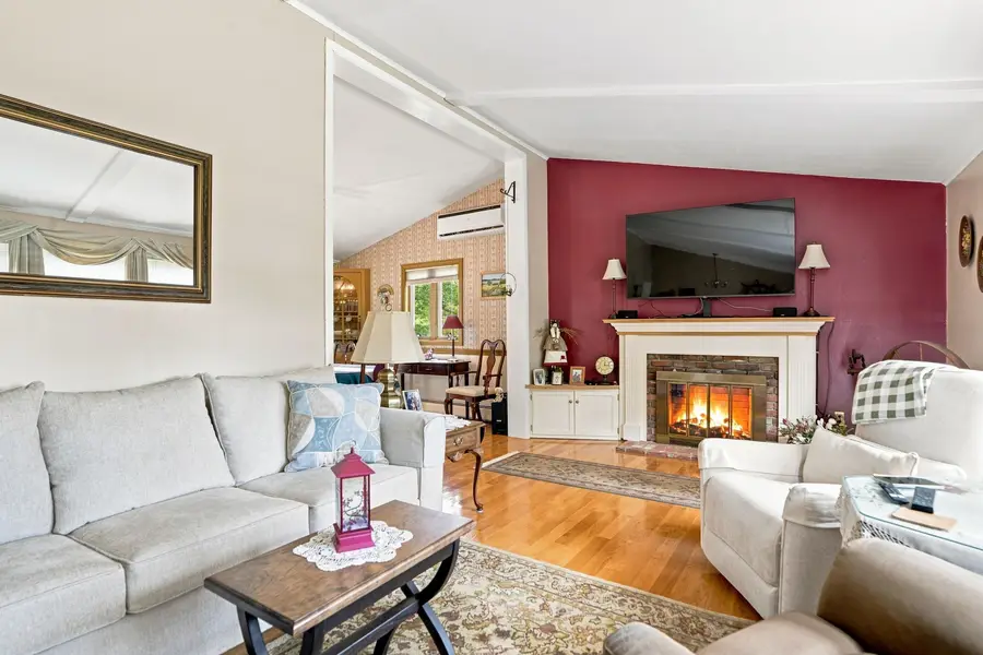 37 Sweet Hill Road, Plaistow, NH 03865 - #3