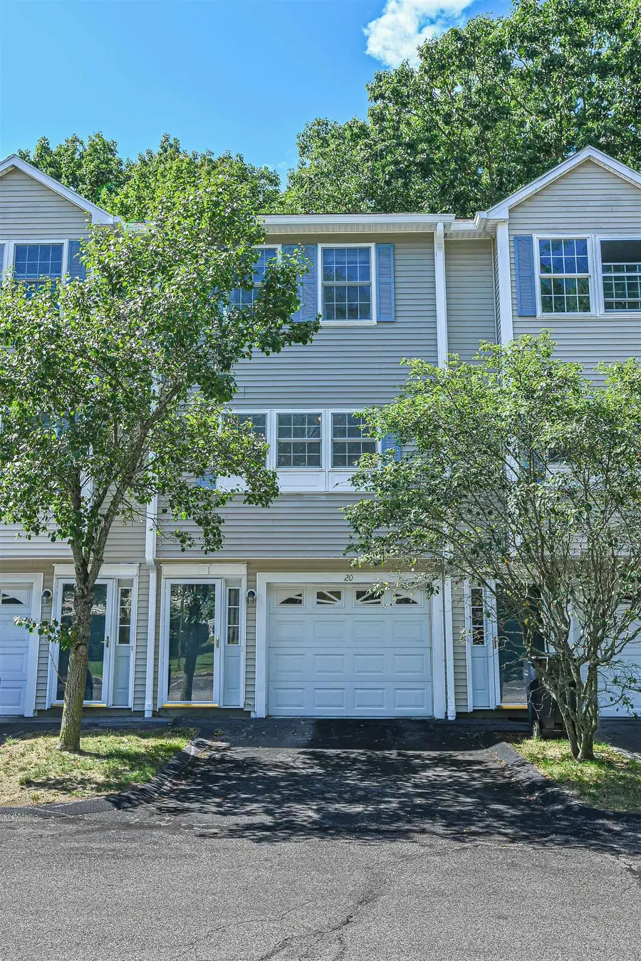 1029 S Mammoth Road #20, Manchester, NH 03109 - #2