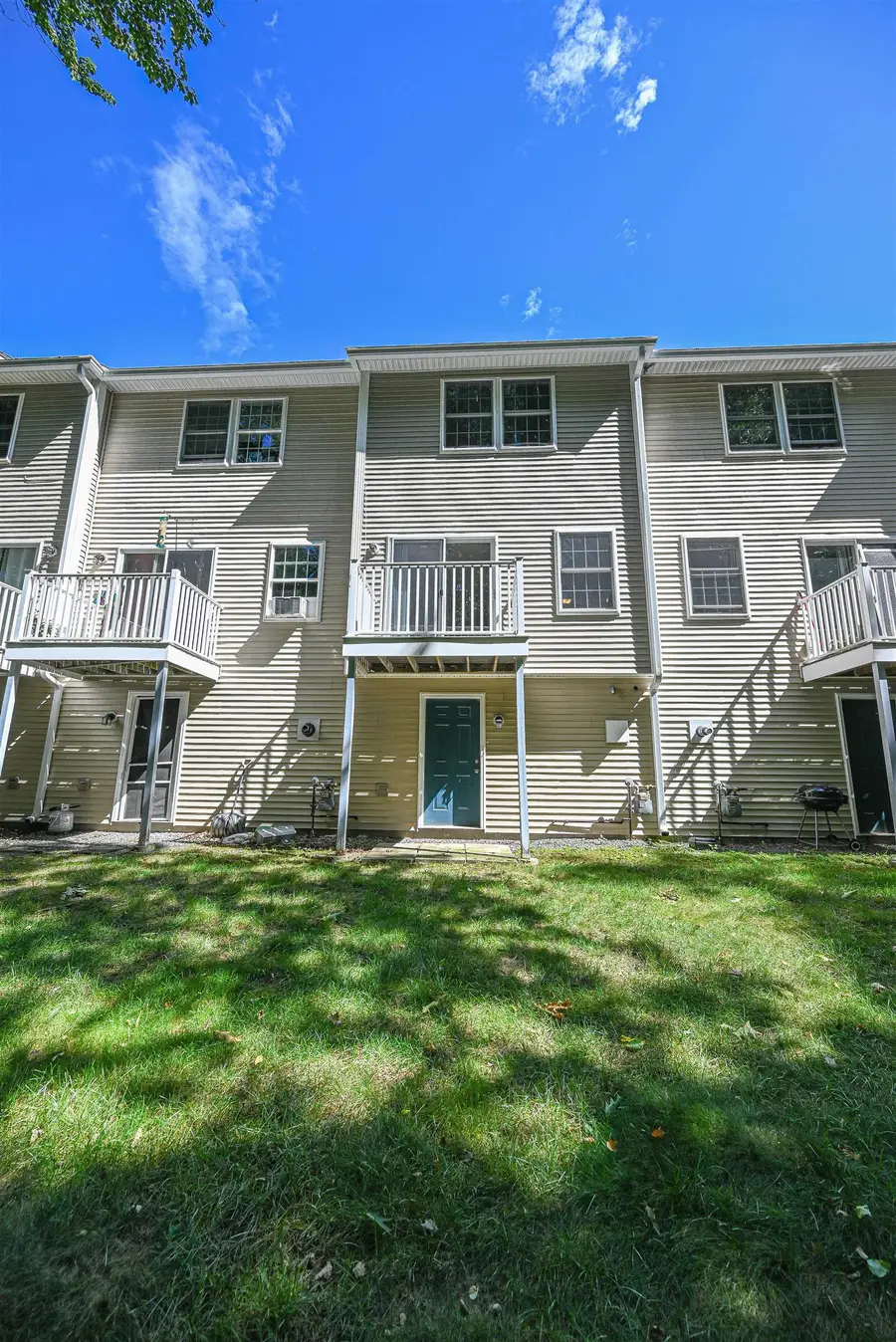 1029 S Mammoth Road #20, Manchester, NH 03109 - #3