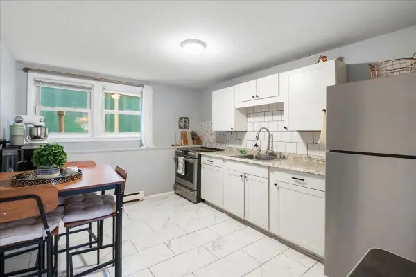 119 Main Street #1A, Essex Junction, VT 05452