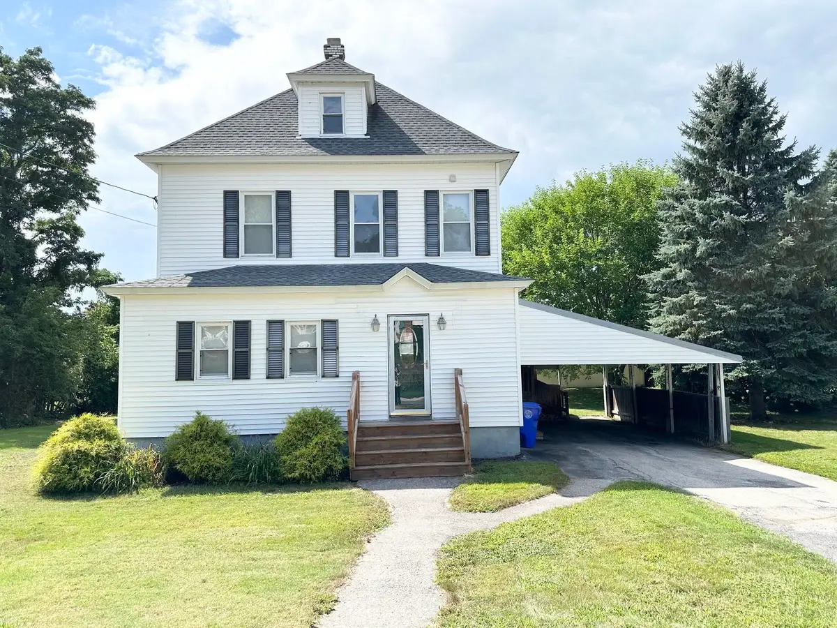 132 Rhode Island Avenue, Manchester, NH 03104 - #1