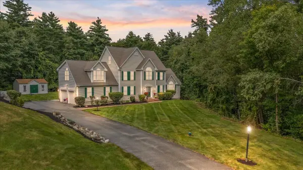 1049 Bridge Street, Pelham, NH 03076