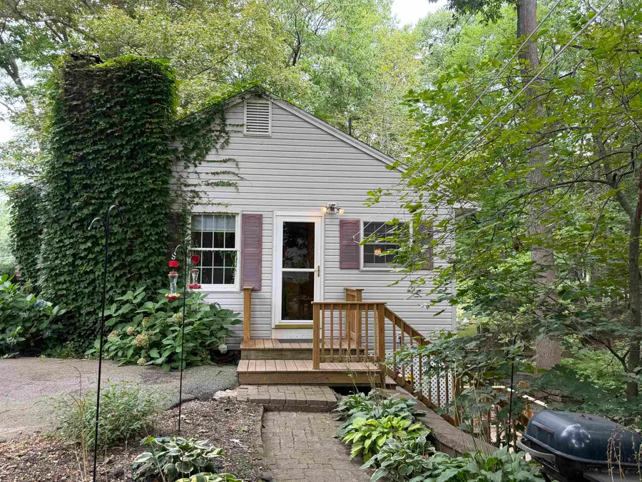 226 Amesbury Road, Kensington, NH 03833 - #2