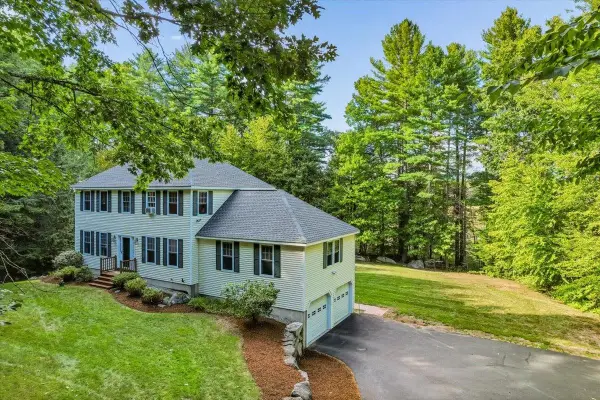 56 Old Fort Lane, Dunbarton, NH 03046