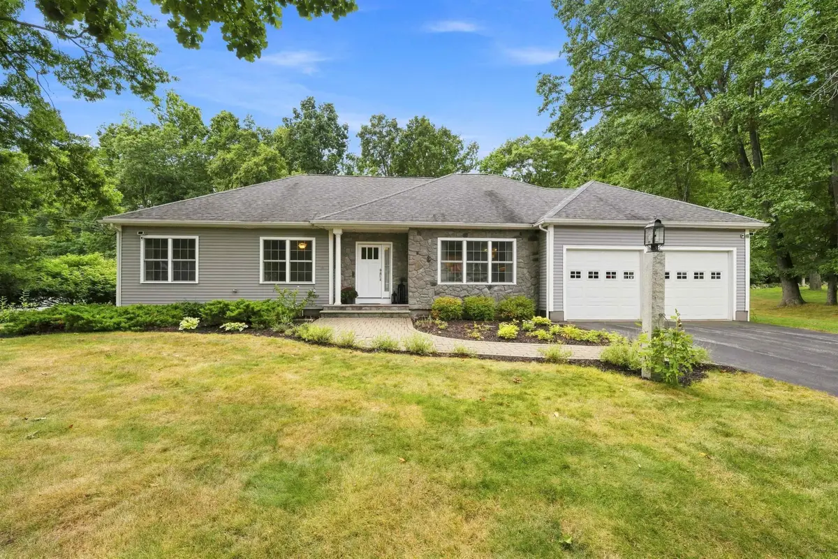 8 Rolling Ridge Road, Windham, NH 03037 - #1