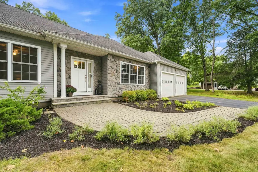 8 Rolling Ridge Road, Windham, NH 03037 - #2