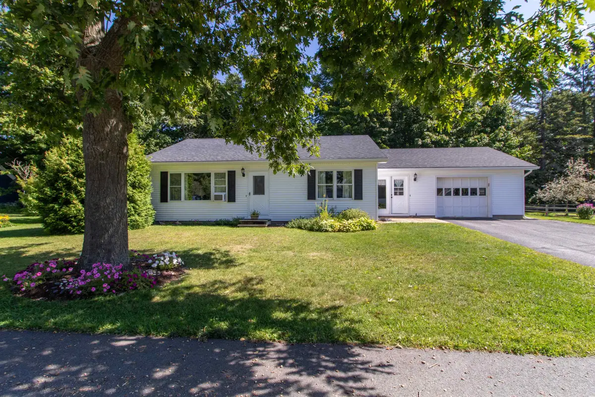 49 Forest Avenue, Derby Line, VT 05830 - #1