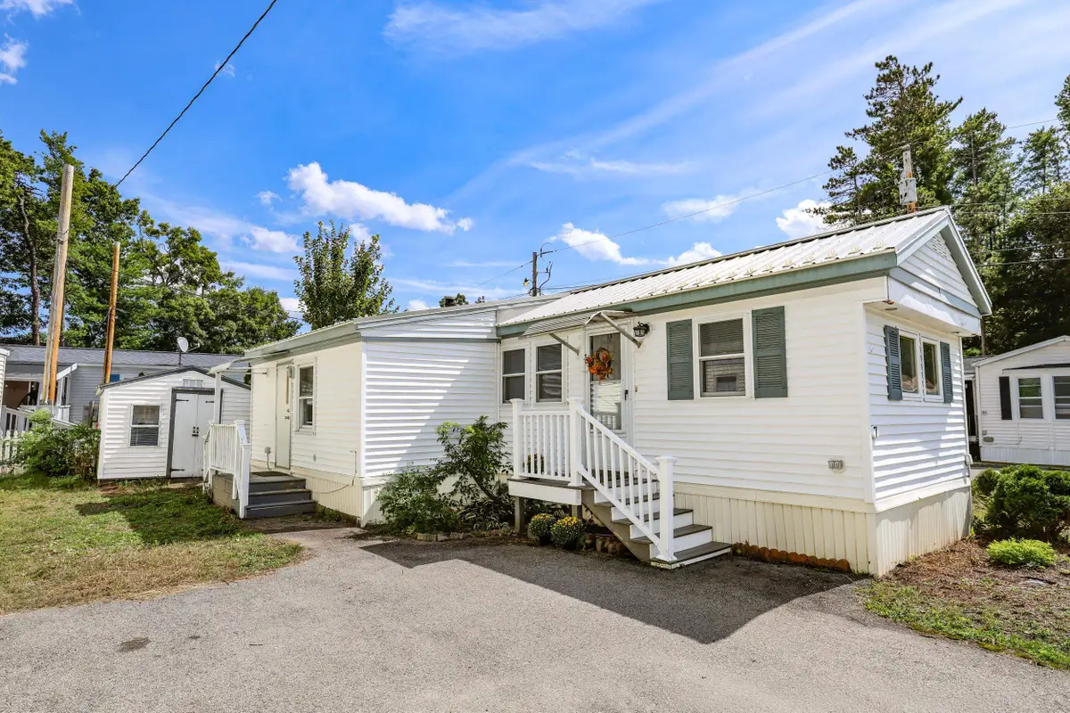 7 Hollyhock Way #32, Manchester, NH 03109 - #1