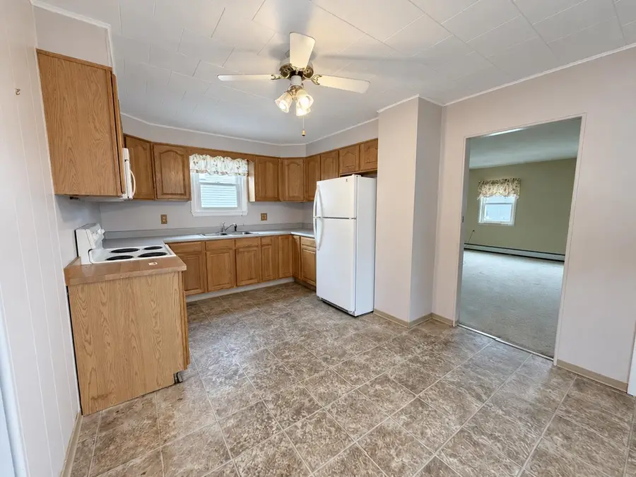 867 4Th Avenue, Berlin, NH 03570 - #3