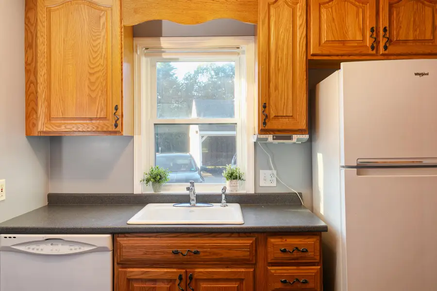 18 Modena Drive, Concord, NH 03303 - #2