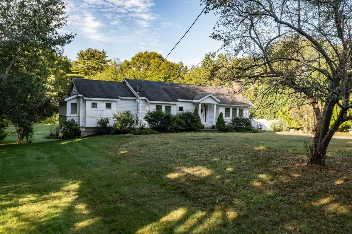 29 Depot Road, Hampton Falls, NH 03844 - #1