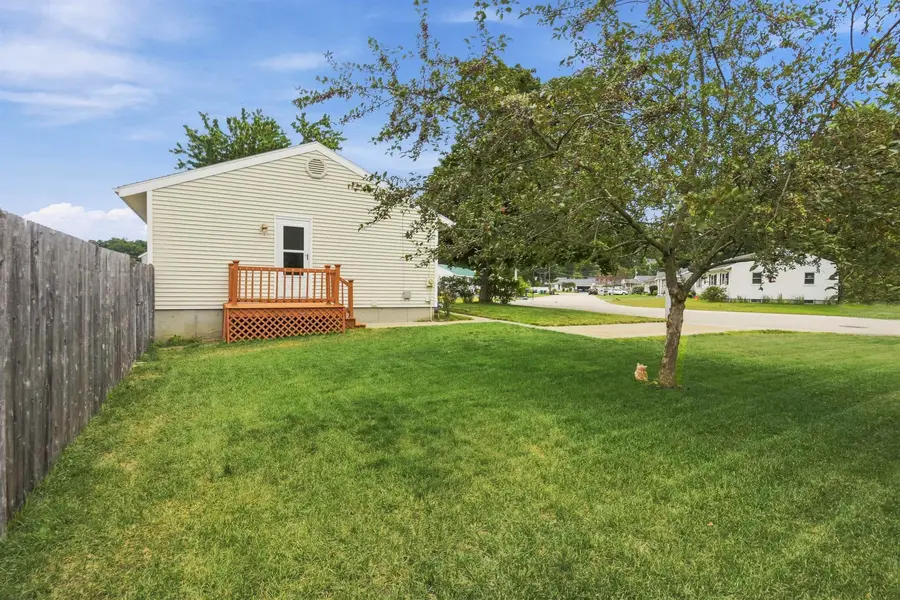6 Galway Road, Nashua, NH 03062 - #3
