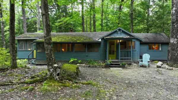 93 Fox Lane, Leicester, VT 05733