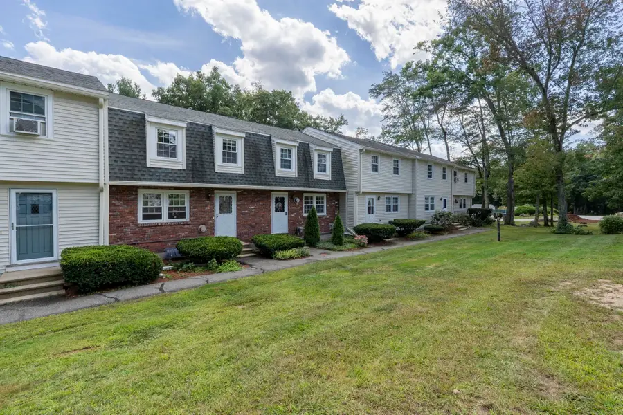 5 Olde Country Village Road, Londonderry, NH 03053 - #2