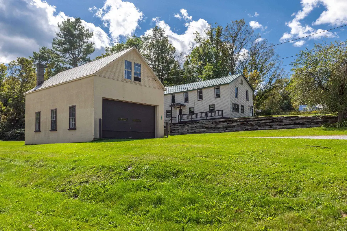 6098 Route 140, East Wallingford, VT 05742 - #1