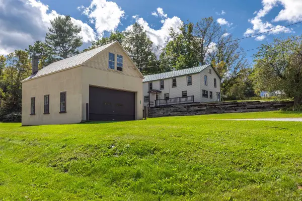 6098 Route 140, Wallingford, VT 05742