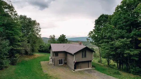 168 Shaw Heights Road, Waterbury, VT 05676